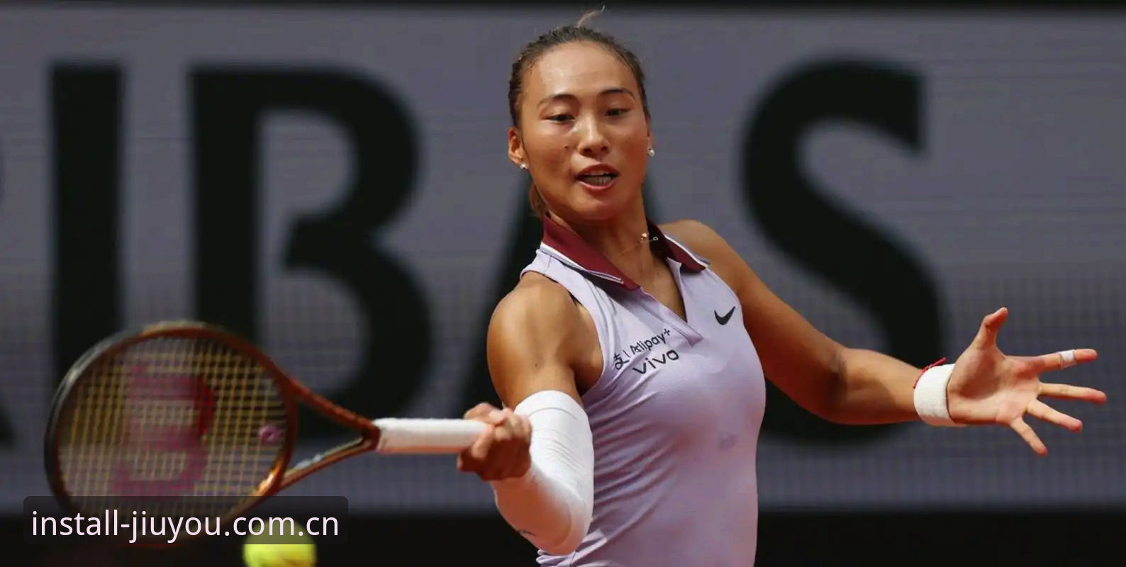 2026法网女单抽签深度评测：郑钦文“逆袭剧本”与九游体育高清流畅观赛体验全面分析